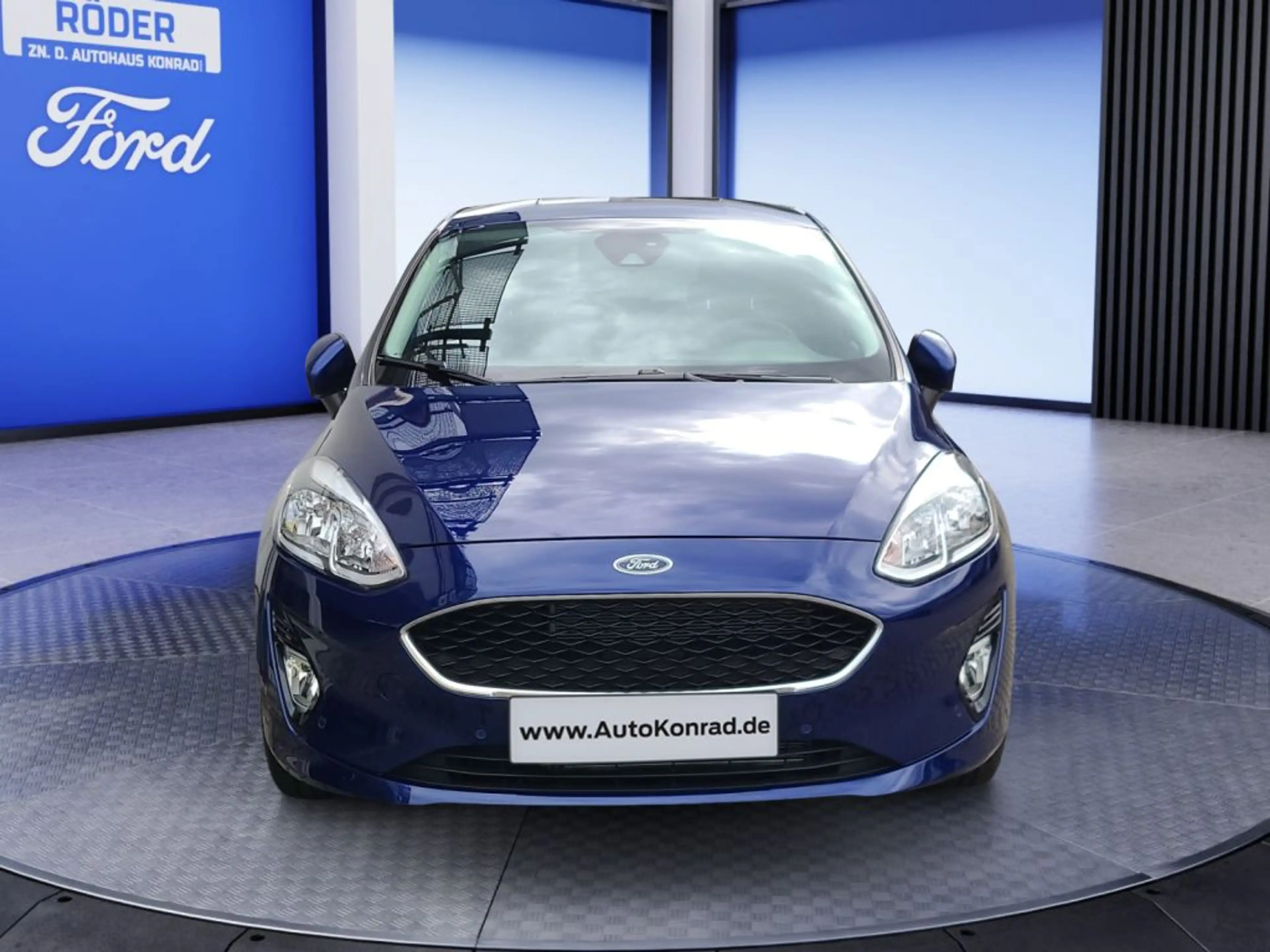 Ford Fiesta 1.1 COOL&CONNECT — photo 2