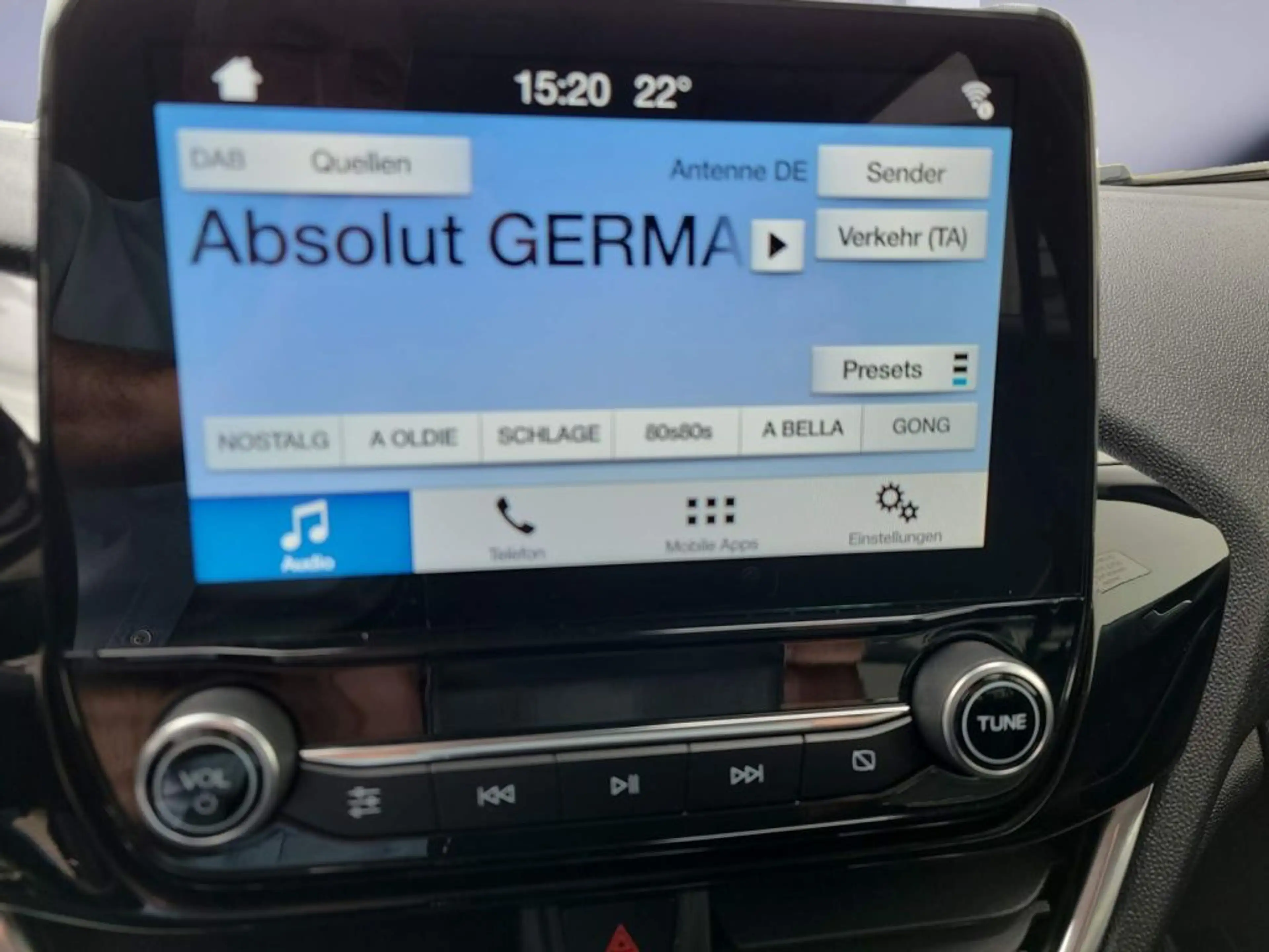 Ford Fiesta 1.1 COOL&CONNECT — photo 14