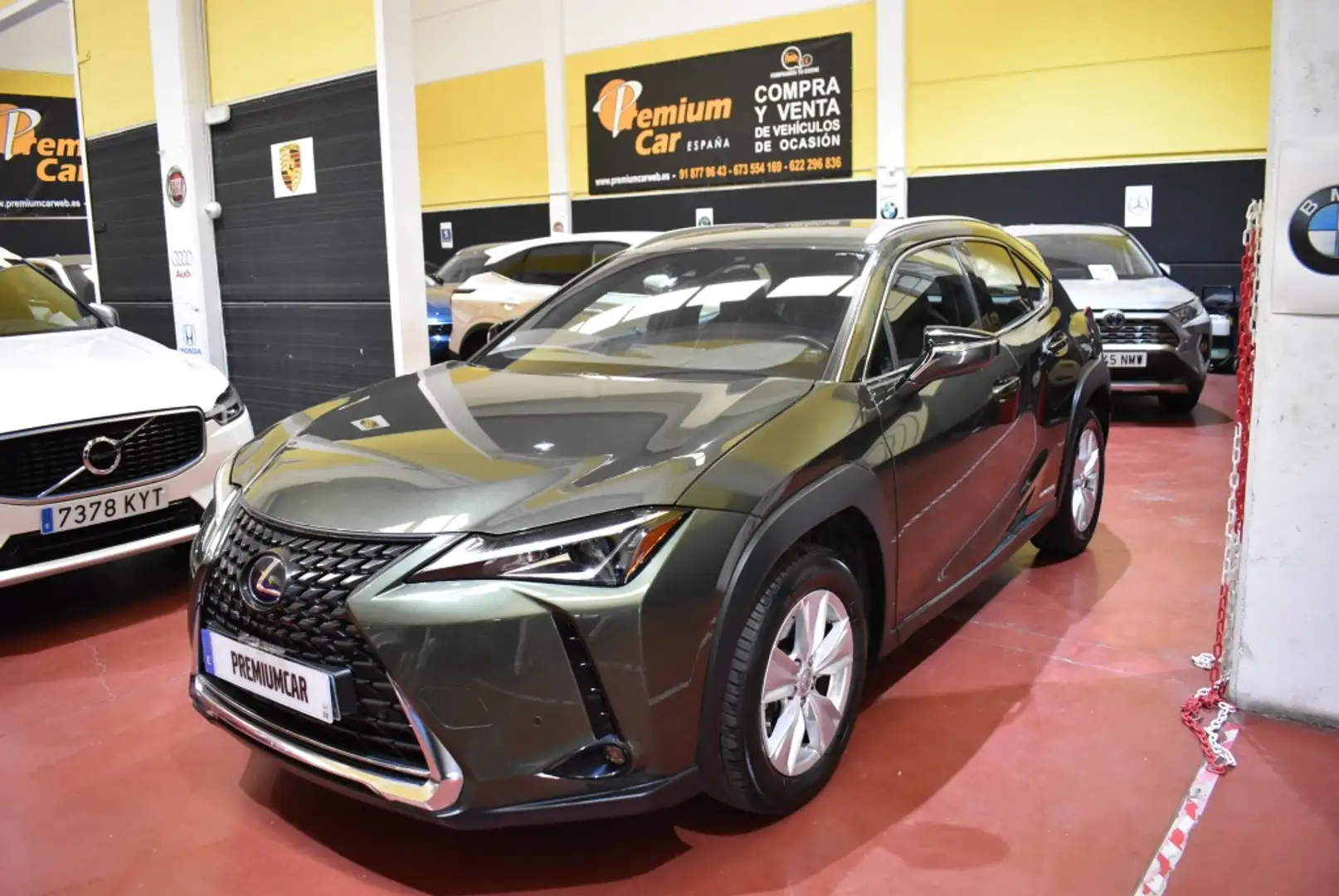 Lexus UX 250h Executive 2WD Verde - 1