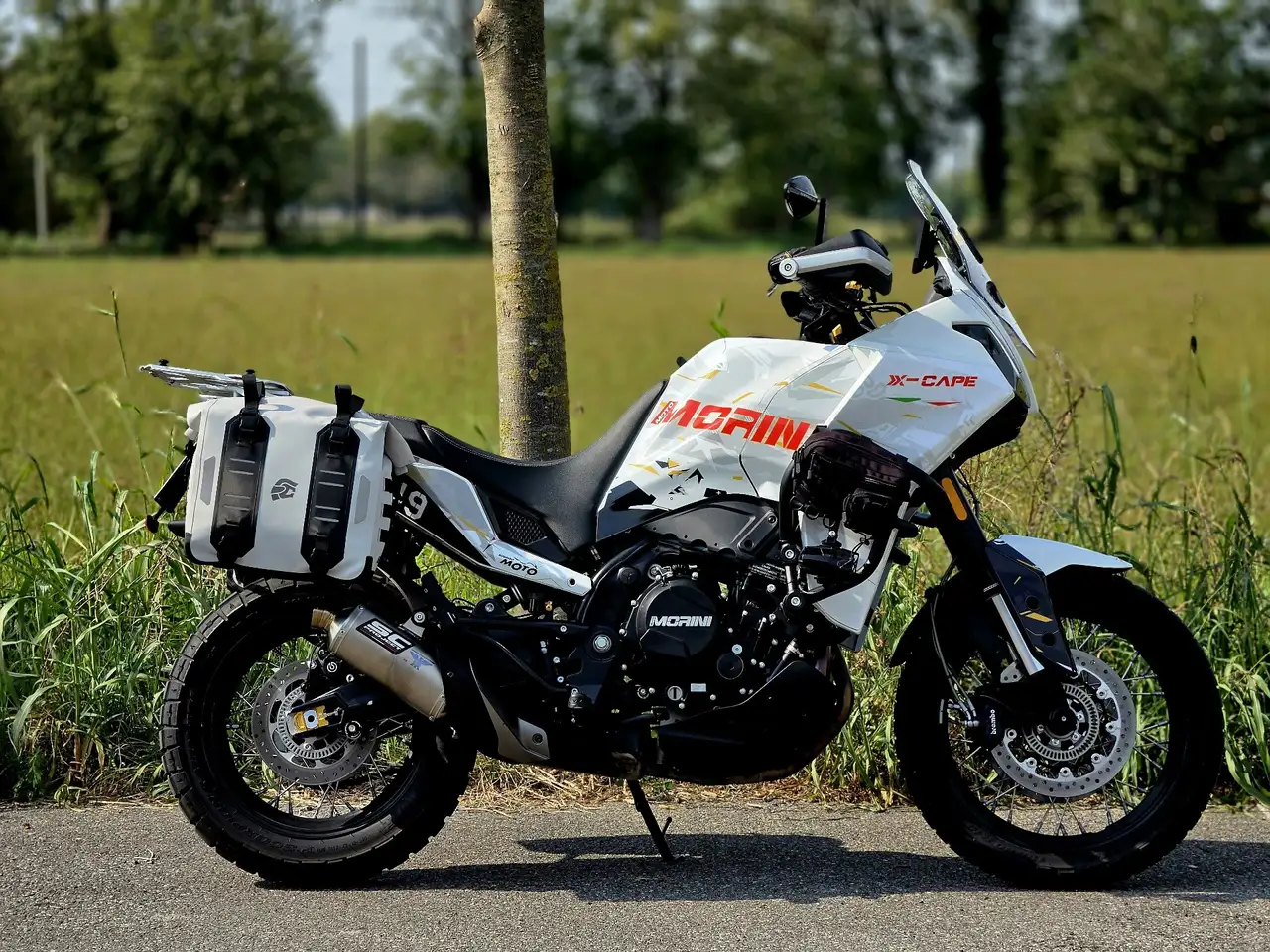 Moto Morini X-Cape