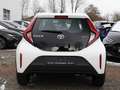 Toyota Aygo X 1,5 l Pure CVT PDC KLIMA BT ZV SERVO USB Weiß - thumbnail 3