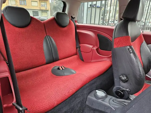 Mini Cooper Cooper view 11