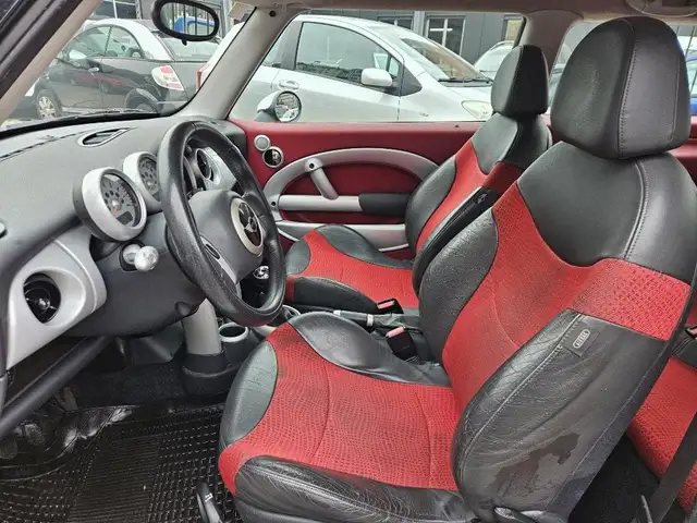 Mini Cooper Cooper view 7
