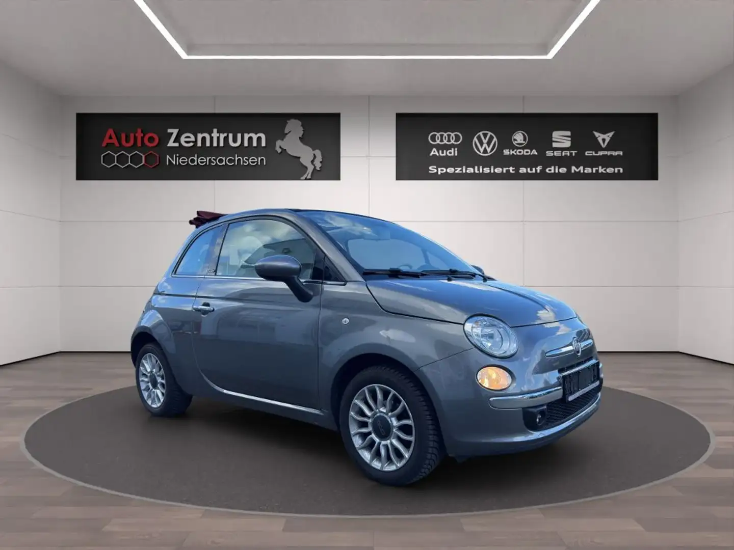 Fiat 500 C 1.2 Lounge Blue&Me el. Verdeck Windschott Grau - 1