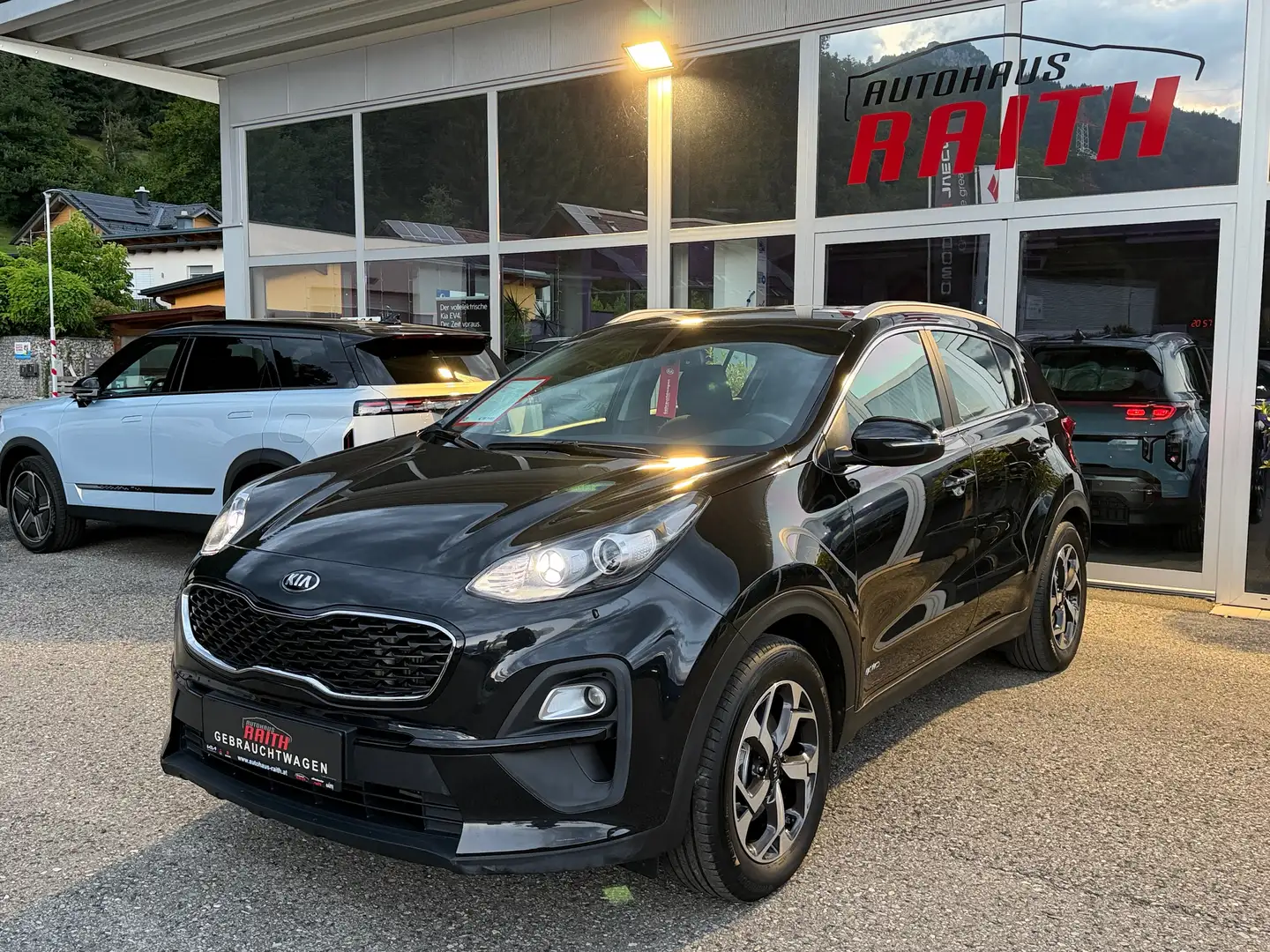 Kia Sportage 1,6 CRDI 48V Silber 7DCT AWD Schwarz - 1