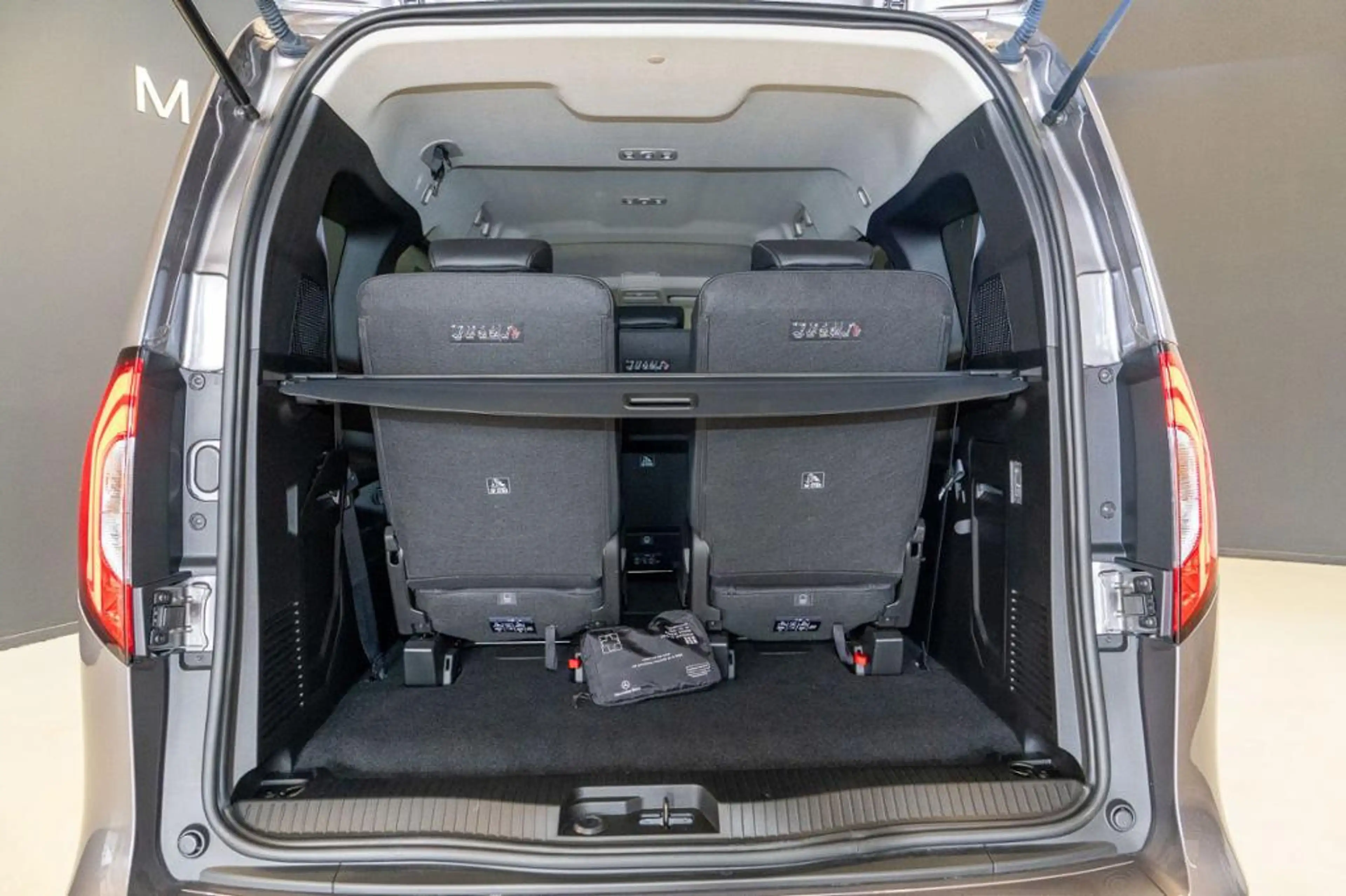 Mercedes-Benz T-Class T 180 *Lang Navi LED Kamera 7-Sitzer — photo 15