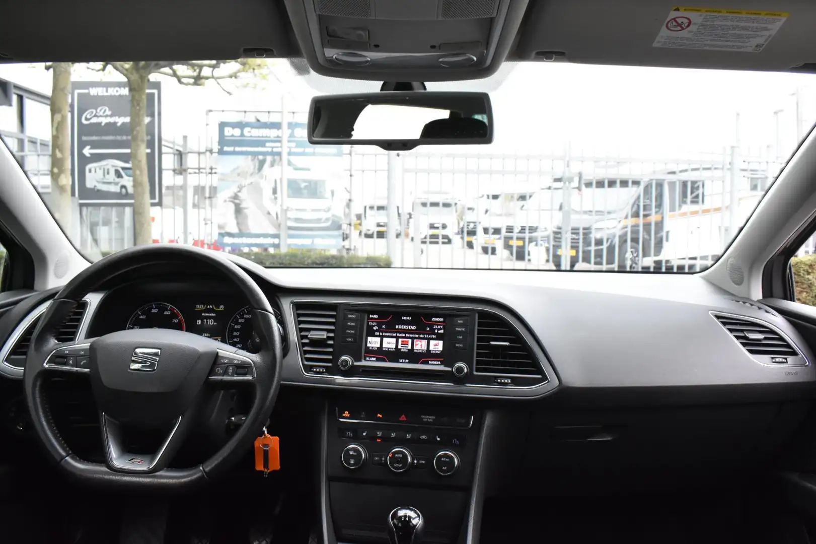 SEAT Leon ST 1.4 TSI Style FR ALCANTARA, XENON, CRUISE, STOE Gris - 2