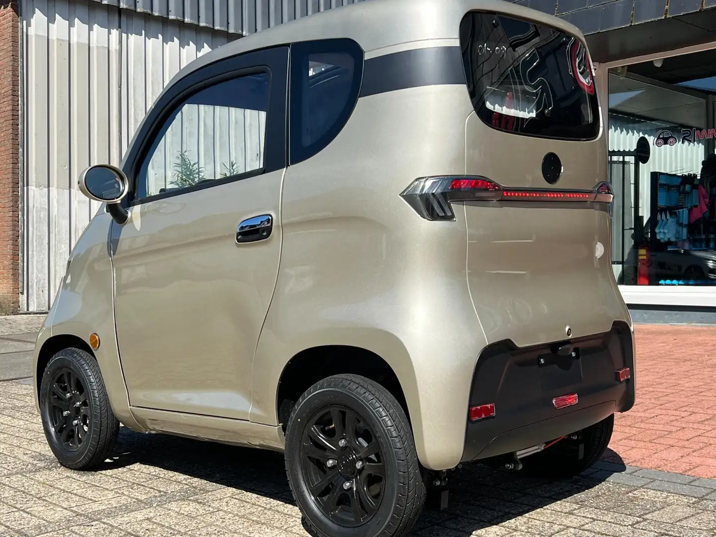 Otros Canta IVA Citycar brommobiel | Rijbewijsvrij | Nieuw 45k - 2