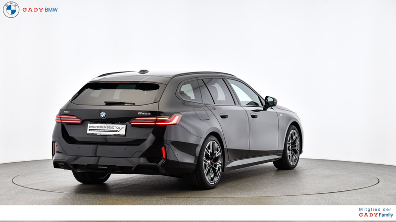 BMW 540 d xDrive — photo 4