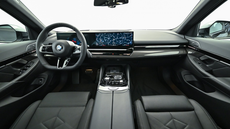 BMW 540 d xDrive — photo 15