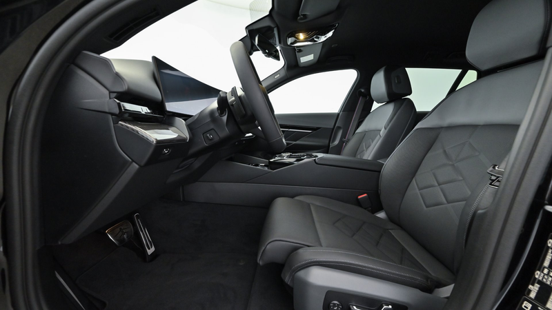 BMW 540 d xDrive — photo 9