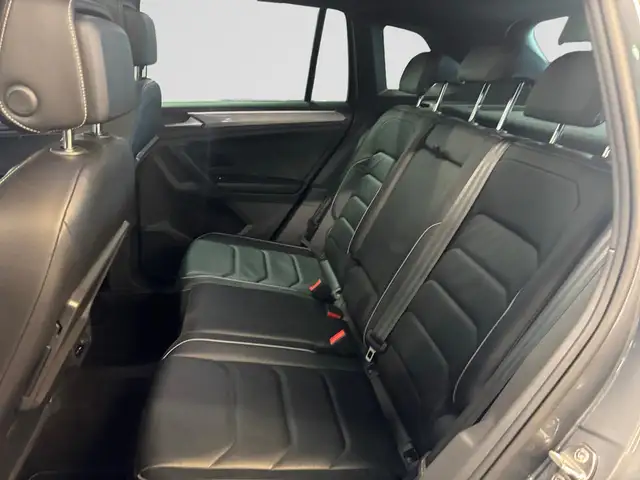 Volkswagen Tiguan view 10