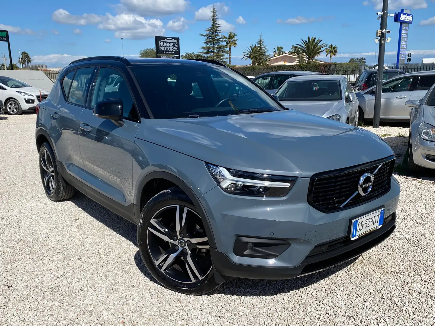 Volvo XC40 XC40 2.0 d3 R-design geartronic my20 Černá - 1
