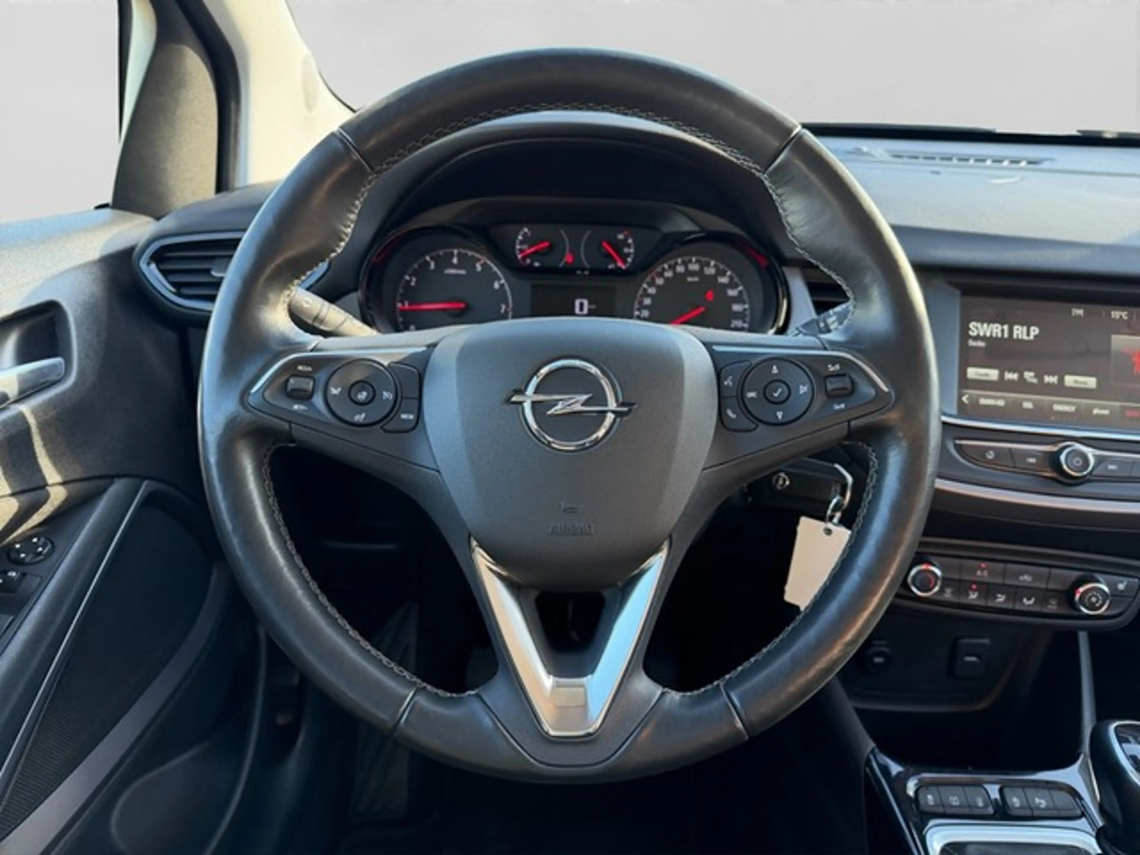 Opel Crossland Enjoy, 1.2 — photo 13