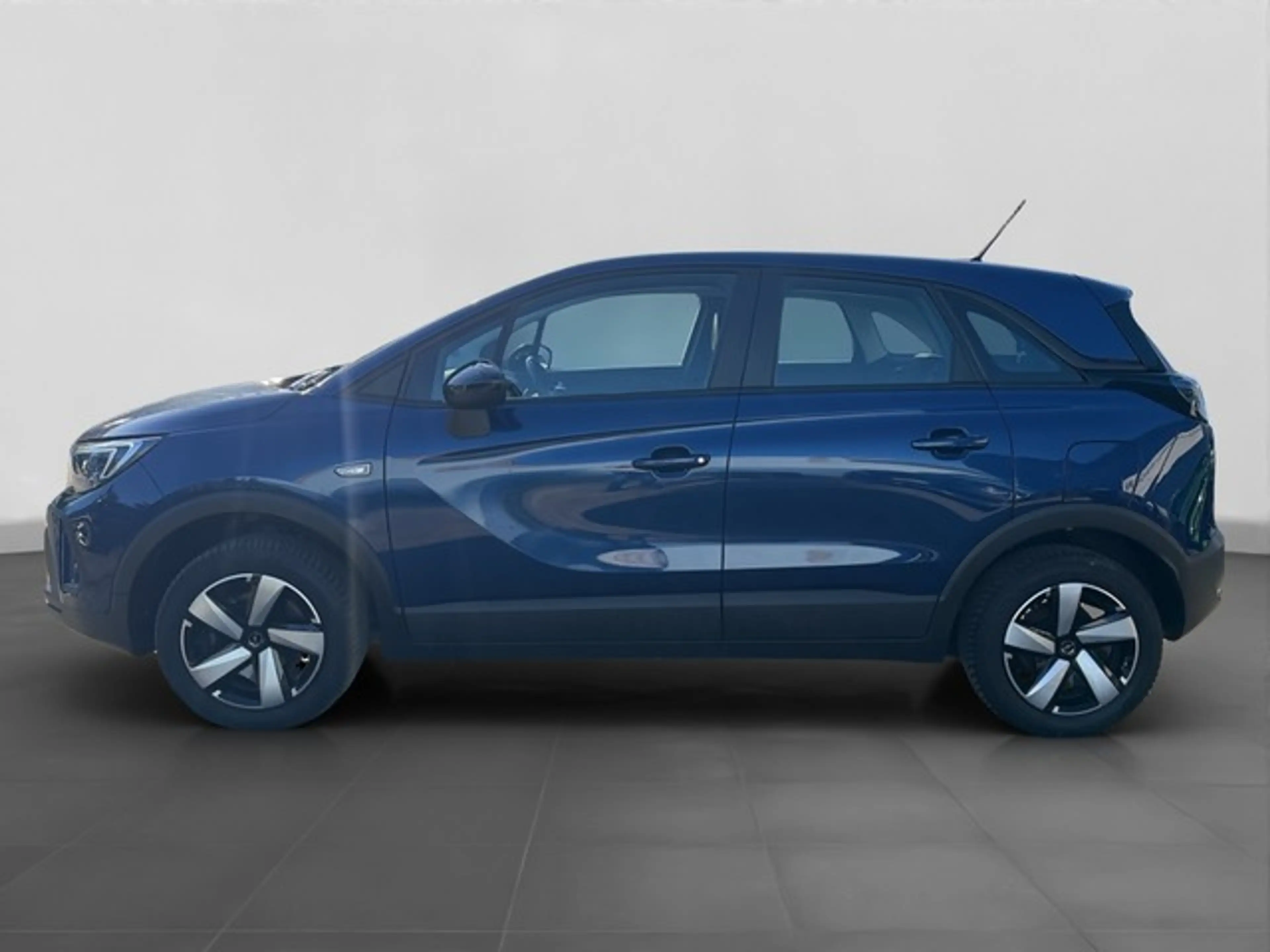Opel Crossland Enjoy, 1.2 — photo 2