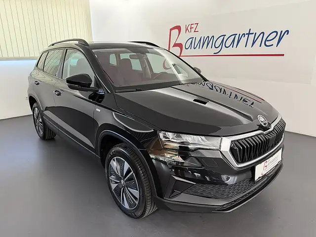 Skoda Karoq 2,0TDI DSG *LED*NAVI*AHK*ACC*Sitzheizung vo/hi*...