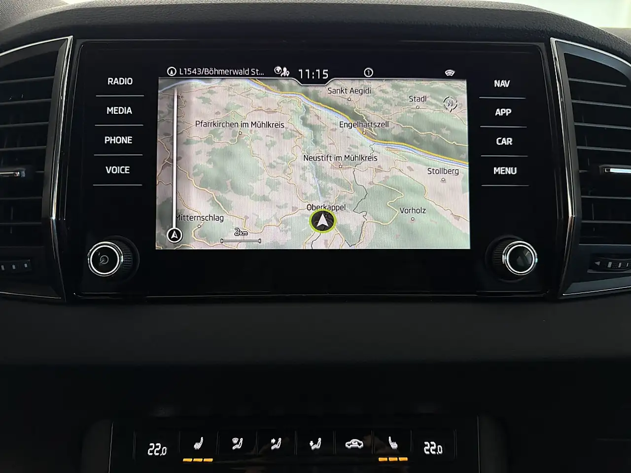 Skoda Karoq 2,0TDI DSG *LED*NAVI*AHK*ACC*Sitzheizung vo/hi*..., миниатюра 19