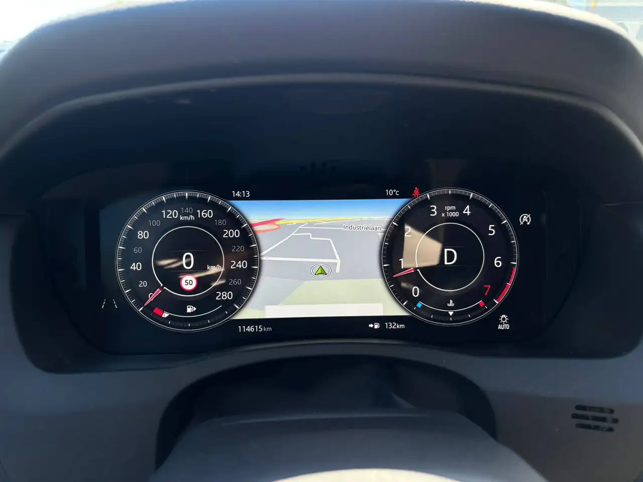 Jaguar Xe 2.0 T P250 R-Dynamic Black, миниатюра 19