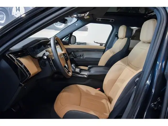 Land Rover Range Rover Sport view 5