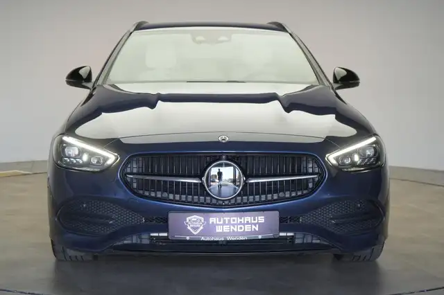 Mercedes-Benz C-Class view 2