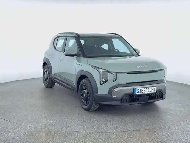 Kia Unknown Model view 3