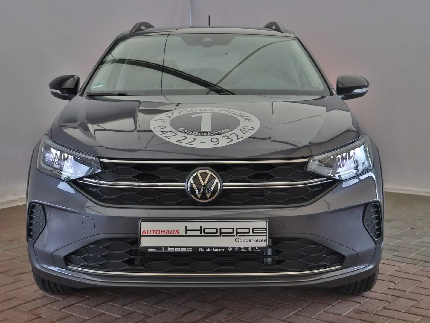 Volkswagen Taigo Goal 1.0 l TSI PDC+NAVI+LED+AHZ Grau - 2