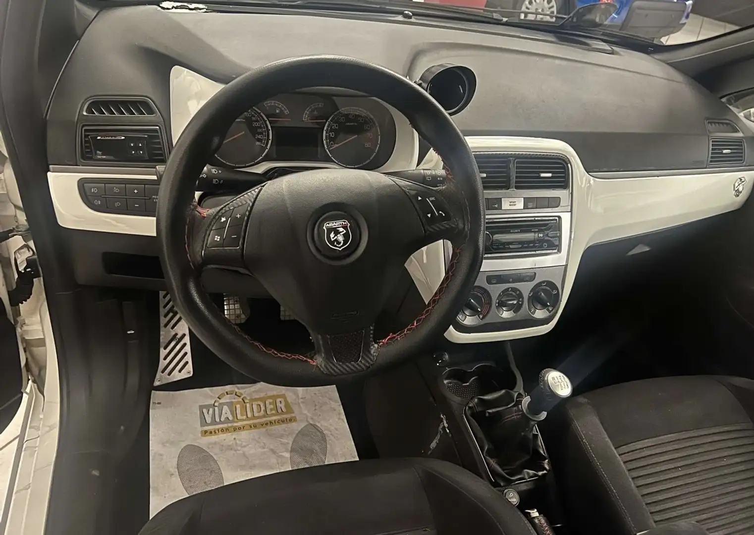 Abarth Grande Punto 1.4 t. t-jet 155cv 3p - 2