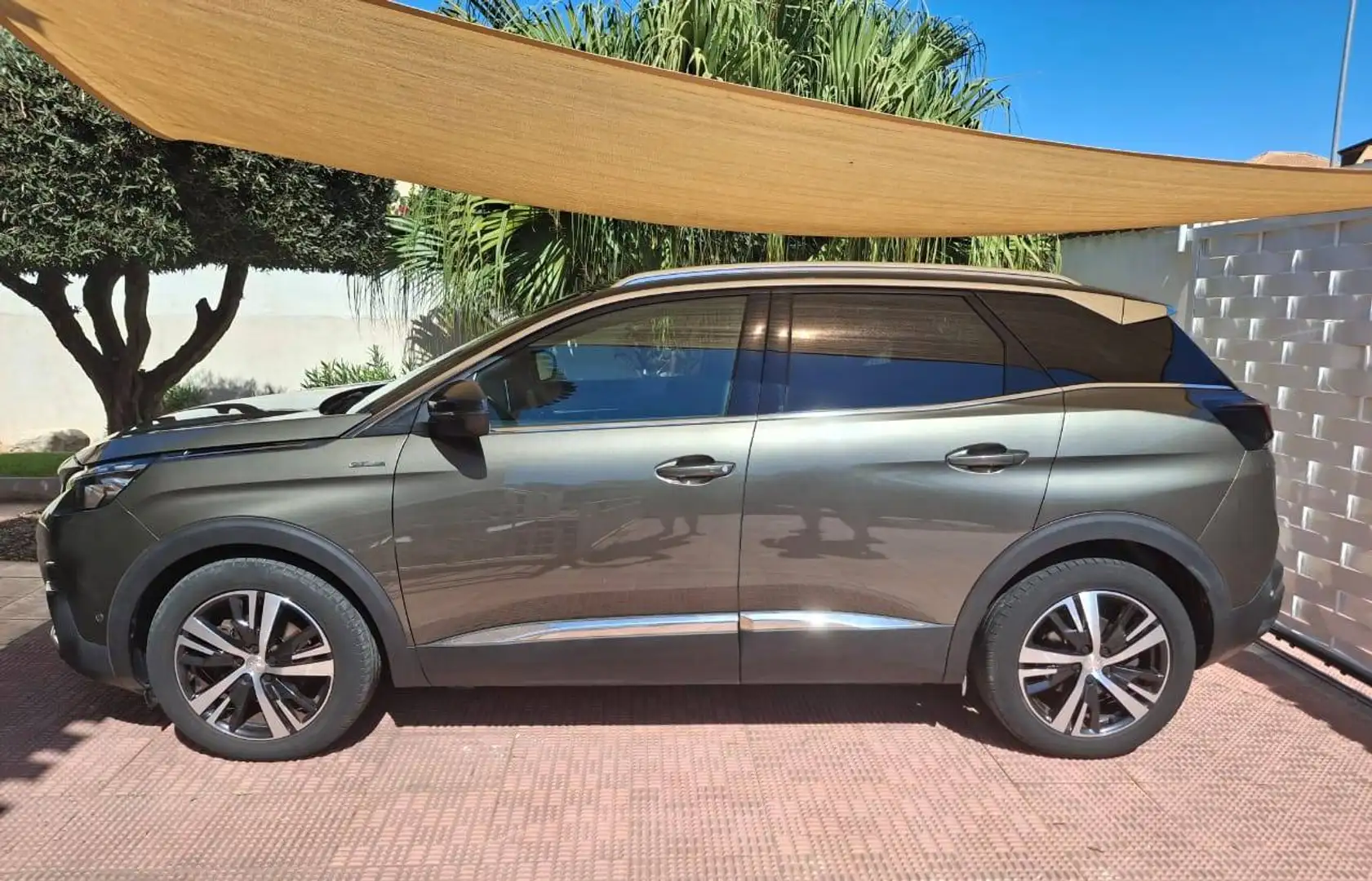 Peugeot 3008 3008 1.6 S Bronce - 2