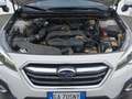 Subaru OUTBACK 2.5i Lineartronic Premium 4WD GPL Weiß - thumbnail 21