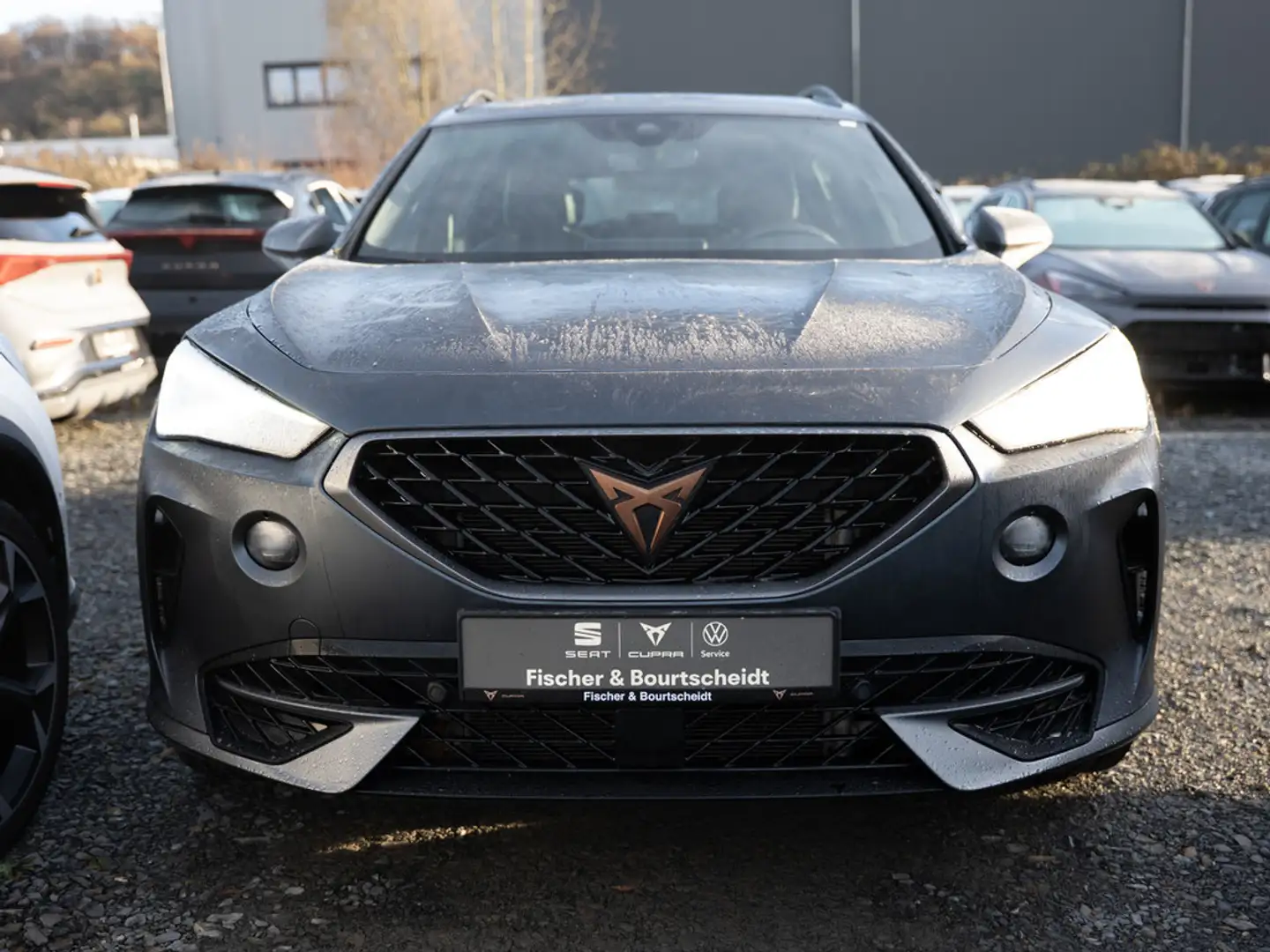 CUPRA Formentor 1.4 TSI e-Hybrid NAVI PANO KAMERA L Grau - 2