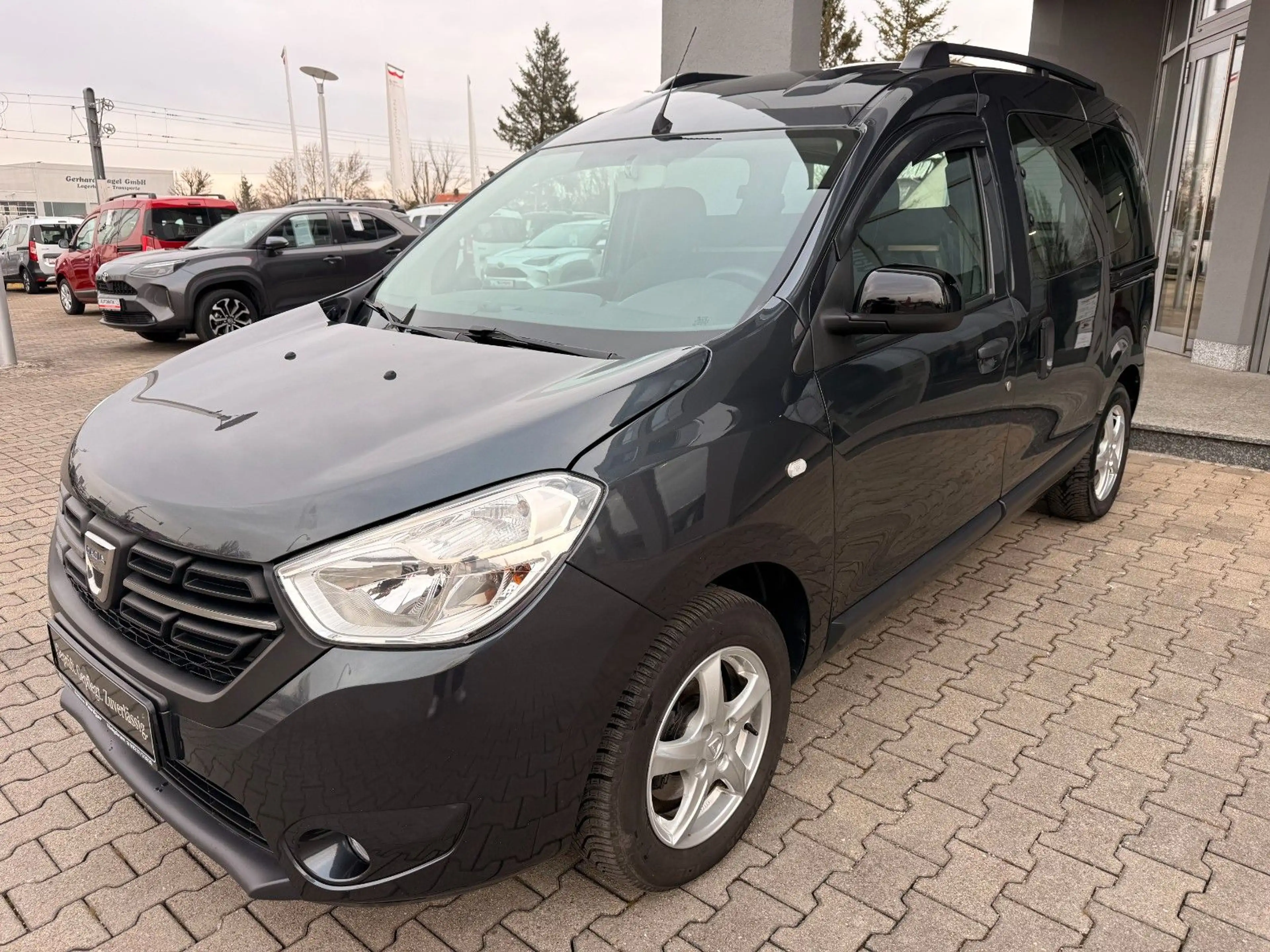 Dacia Dokker Comfort Turbo Camping-BOX*1.Hand,PDC — photo 4
