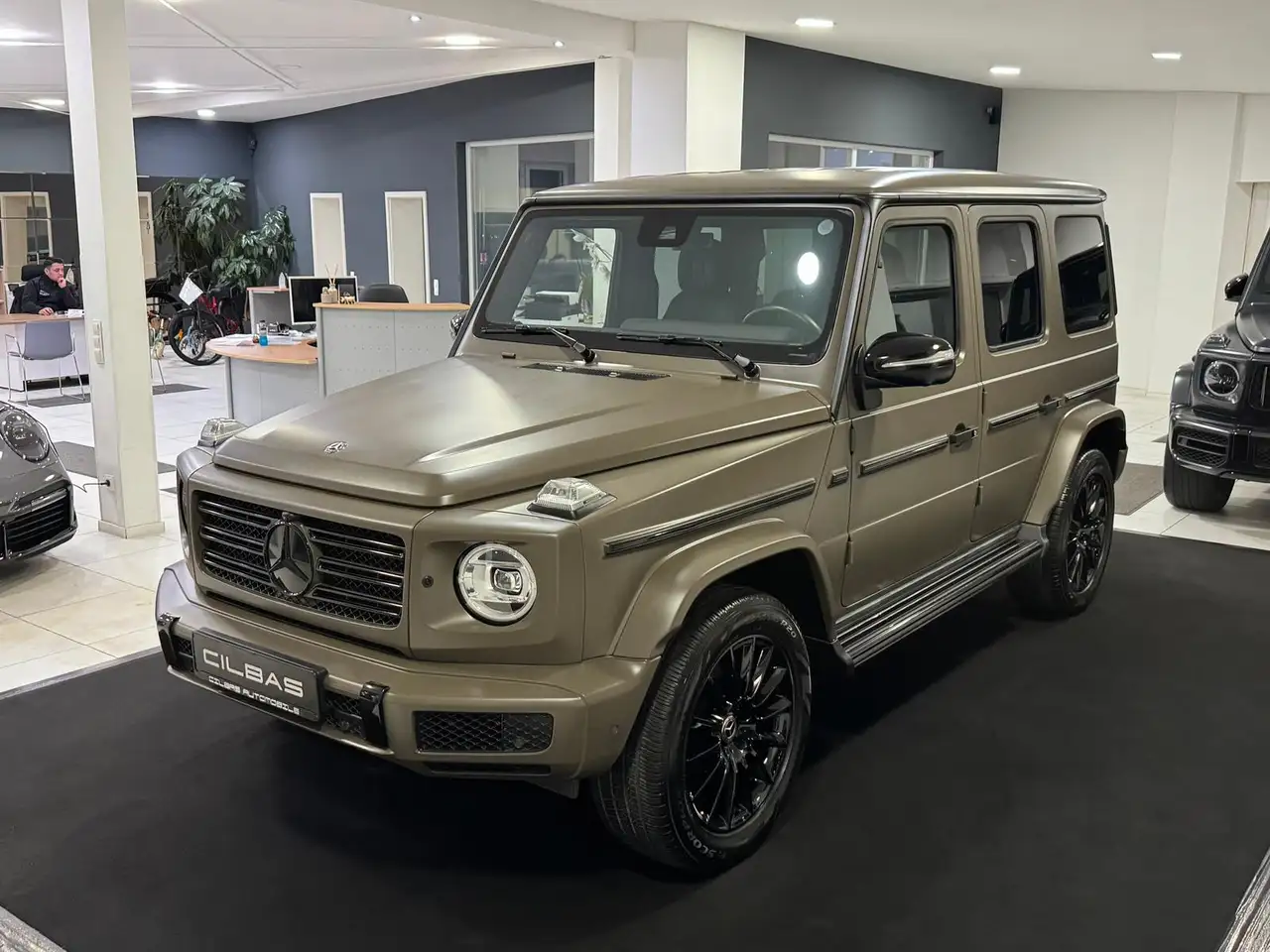 Mercedes-Benz G 500