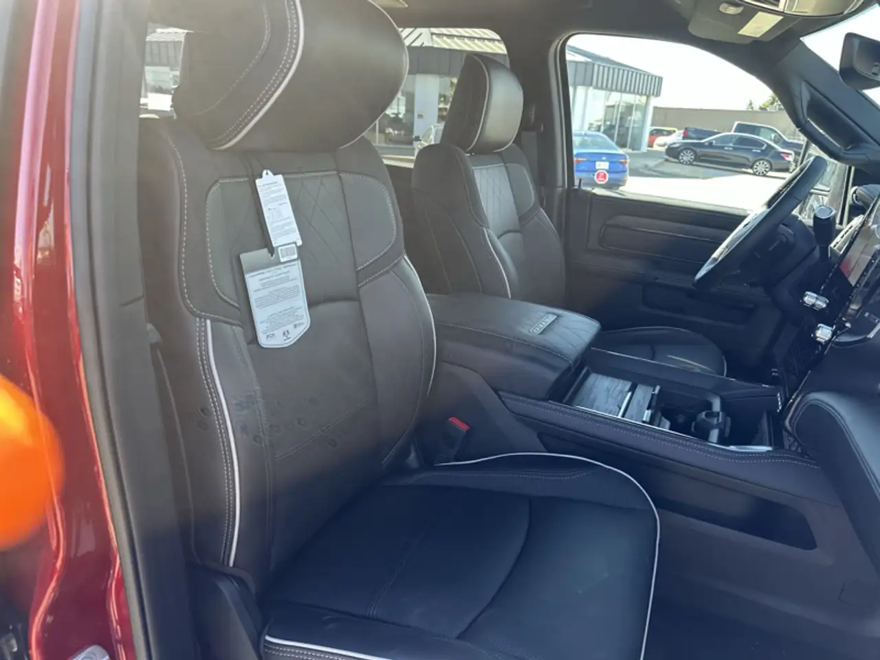 RAM 2500 снимка RAM 2500