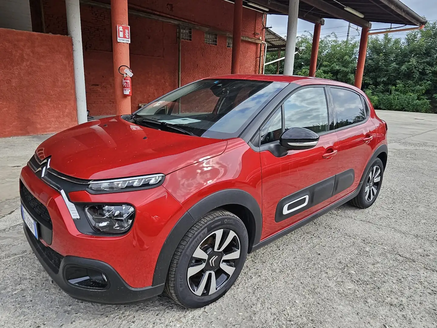 Citroen C3 C3 III 1.2 puretech Max s PROMO FIN Rouge - 2