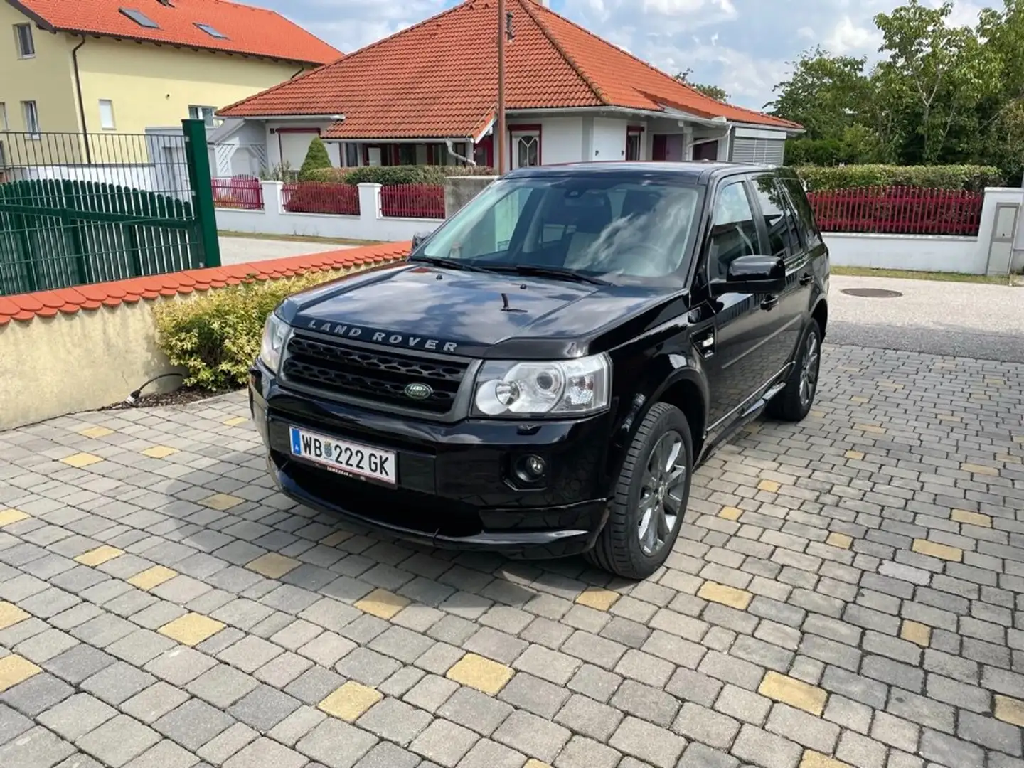Land Rover Freelander Freelander 2,2 SD4 Sport DPF Aut. Sport Чорний - 1