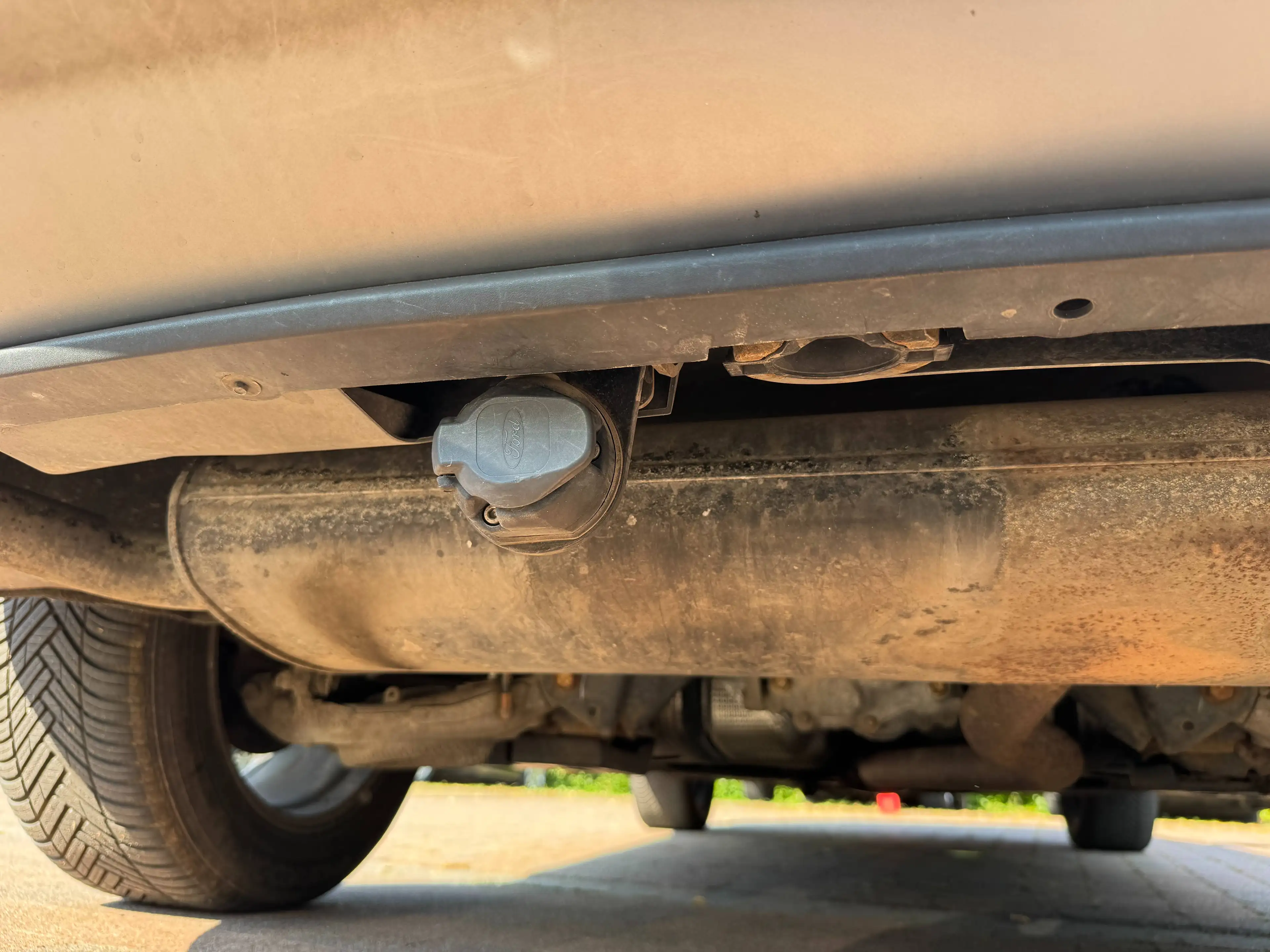 Ford Edge Titanium 4x4-Automatik-Leder AHK-NAV ACC-SHZ-LED — photo 15