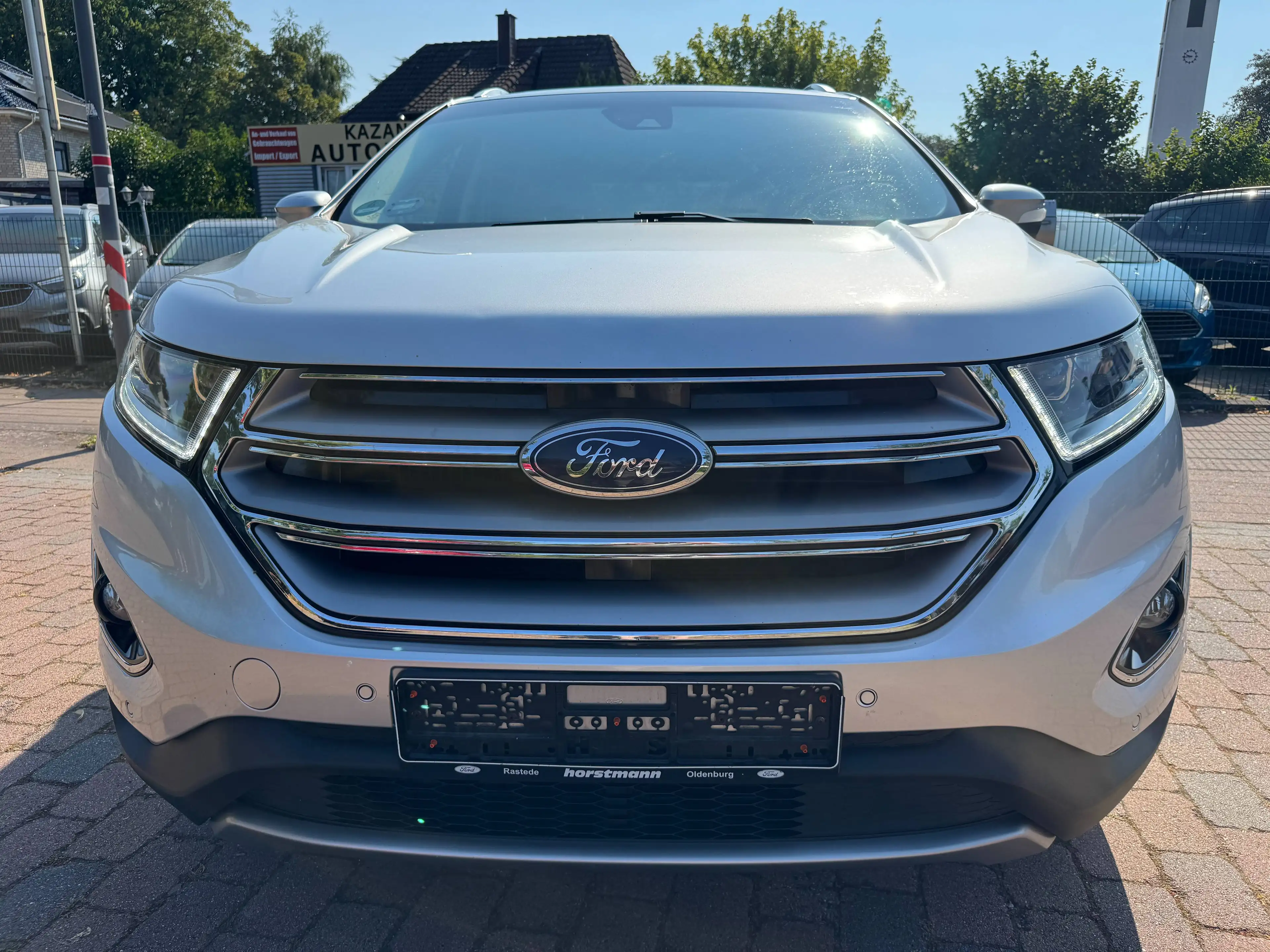 Ford Edge Titanium 4x4-Automatik-Leder AHK-NAV ACC-SHZ-LED — photo 3