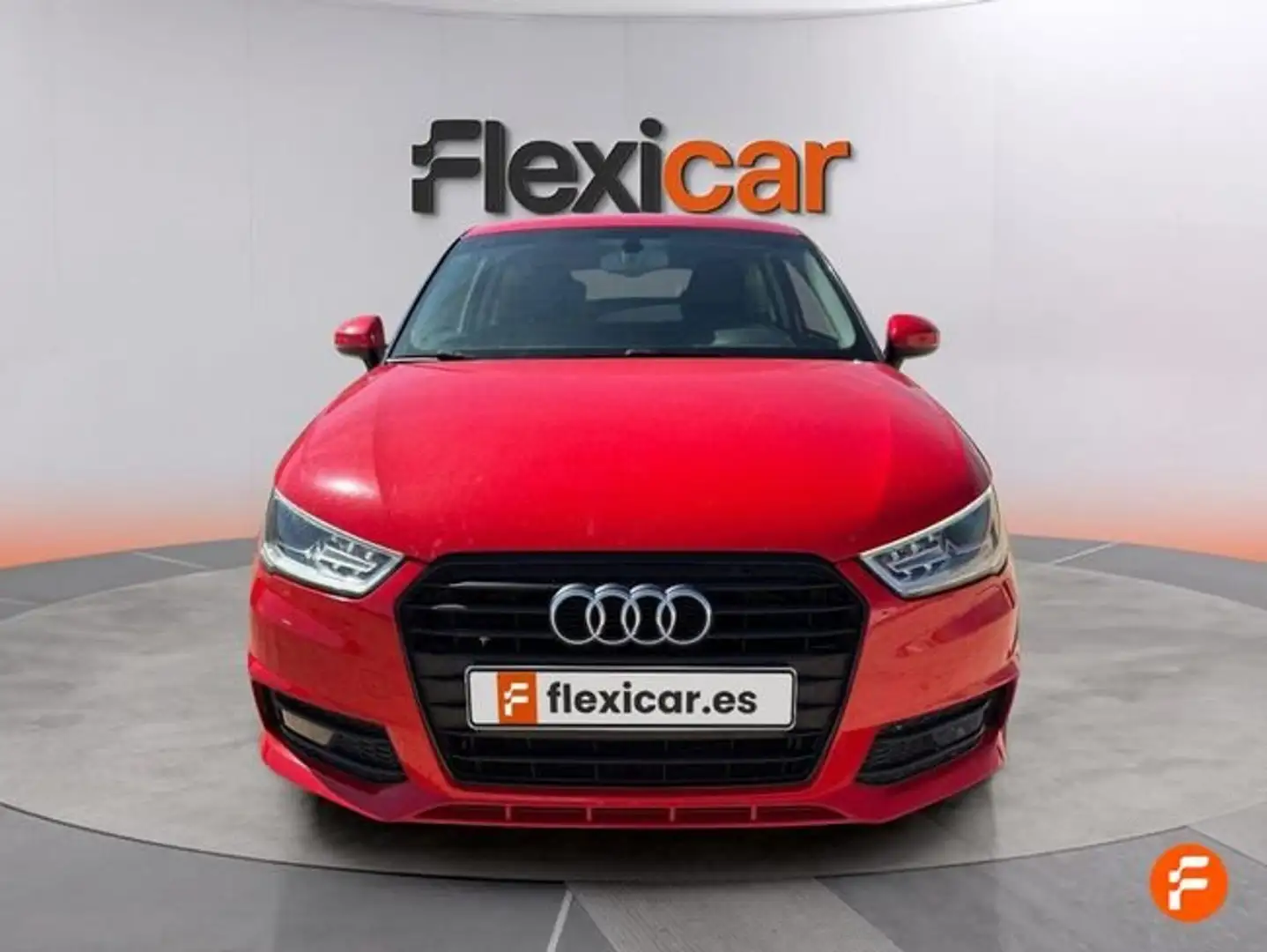 Audi A1 1.0 TFSI Adrenalin Rojo - 2