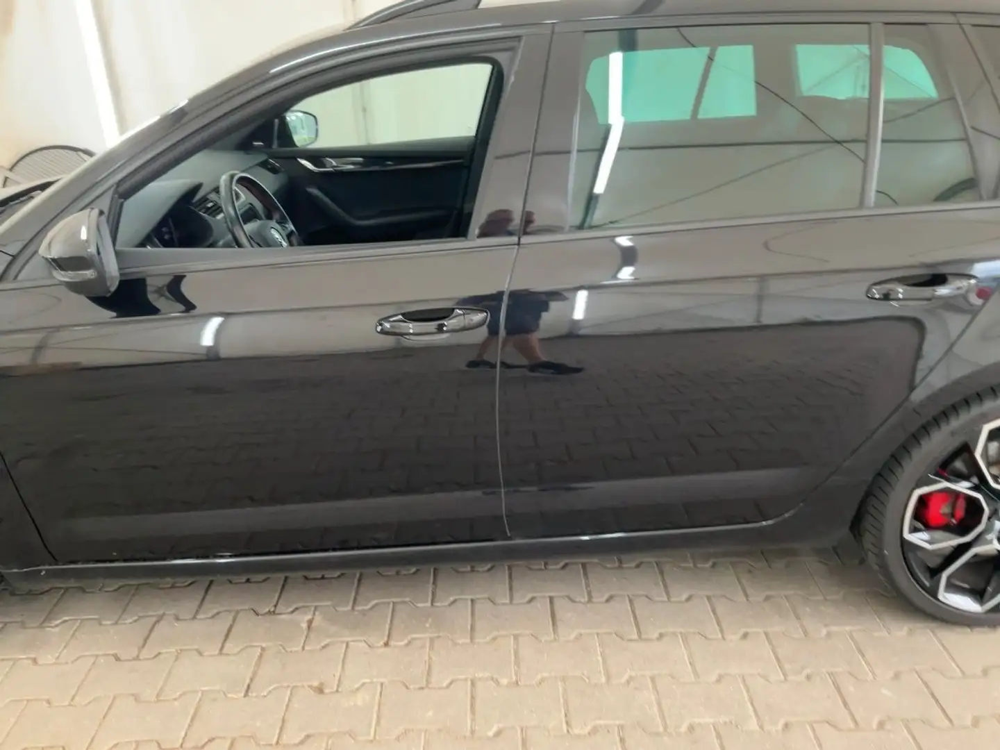 Skoda Octavia Combi RS 245 DSG+LED+AHK+VIRT.CP Schwarz - 2
