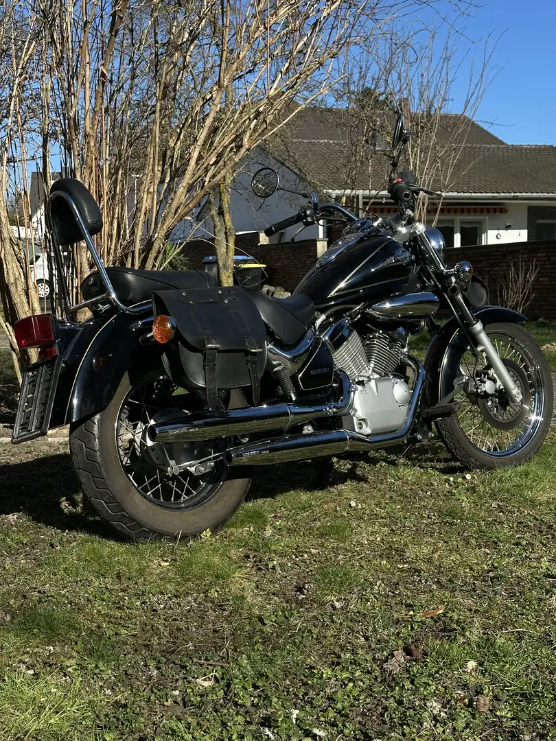 Suzuki Intruder C Suzuki Intruder VL 125 Negro - 2