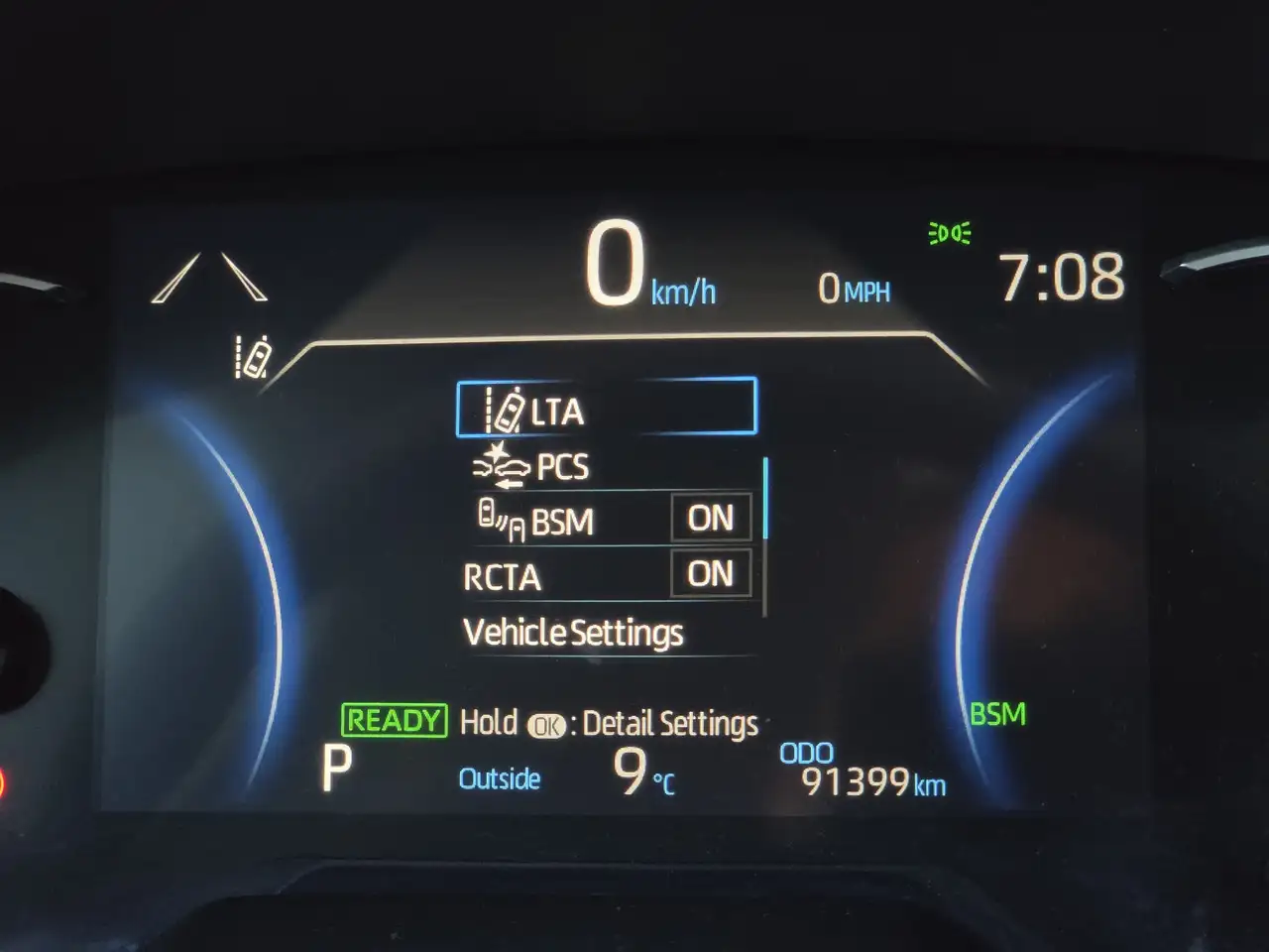 Toyota RAV 4 снимка Toyota RAV 4