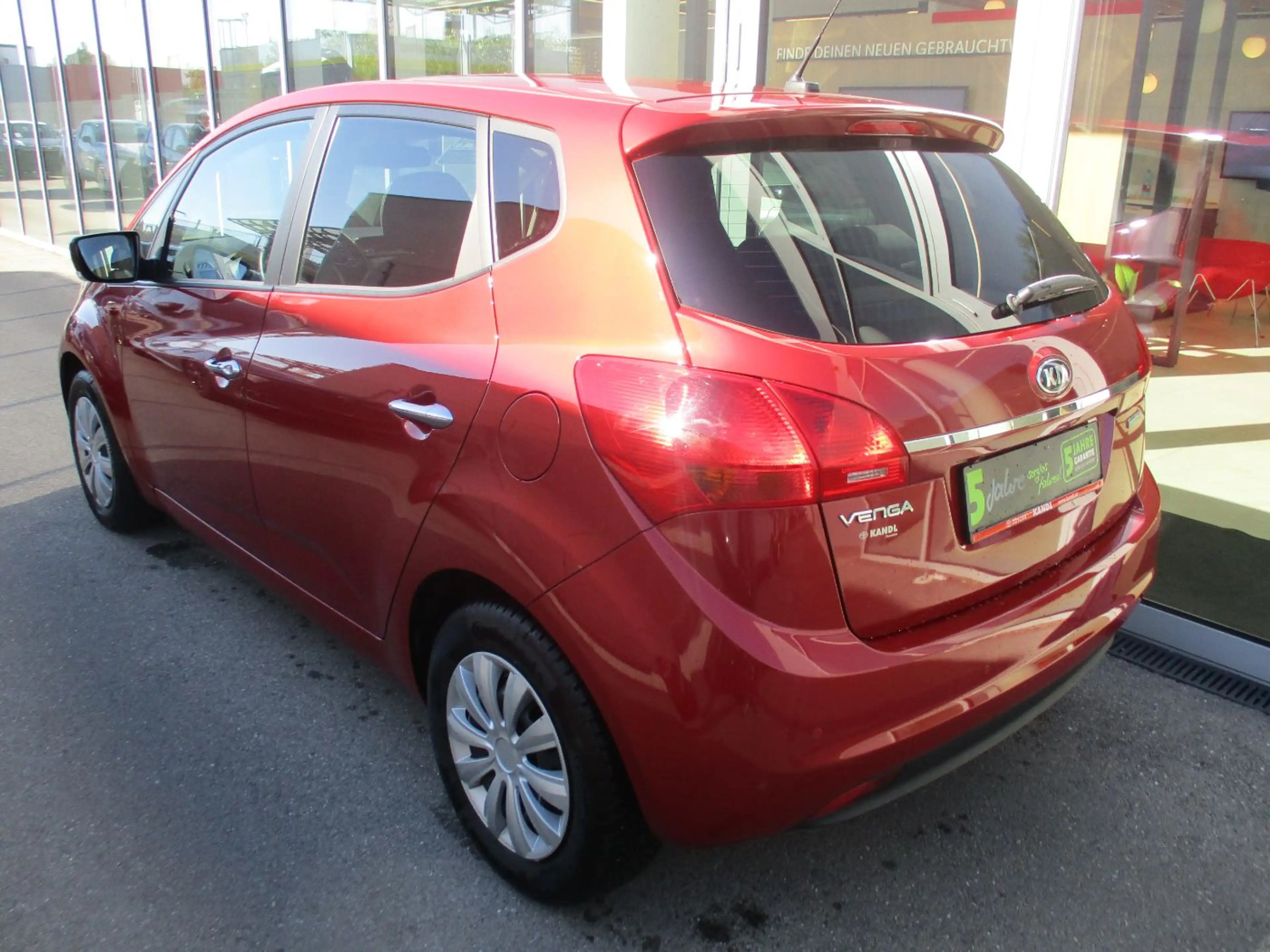 Kia Venga 1.4 ISG Gold Navi+SHZ+Kam.+KeyLess+KlimaA — photo 5
