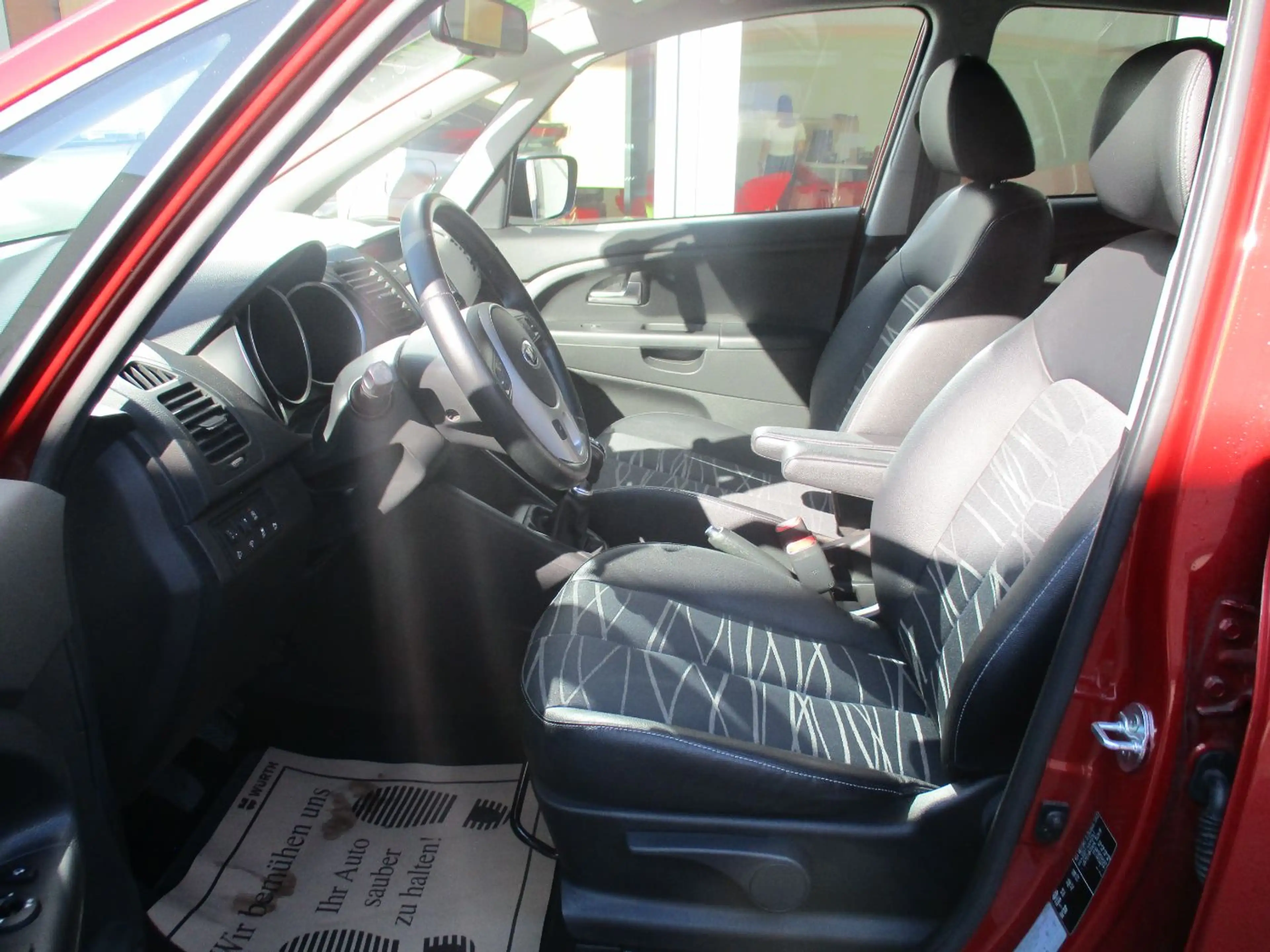 Kia Venga 1.4 ISG Gold Navi+SHZ+Kam.+KeyLess+KlimaA — photo 8