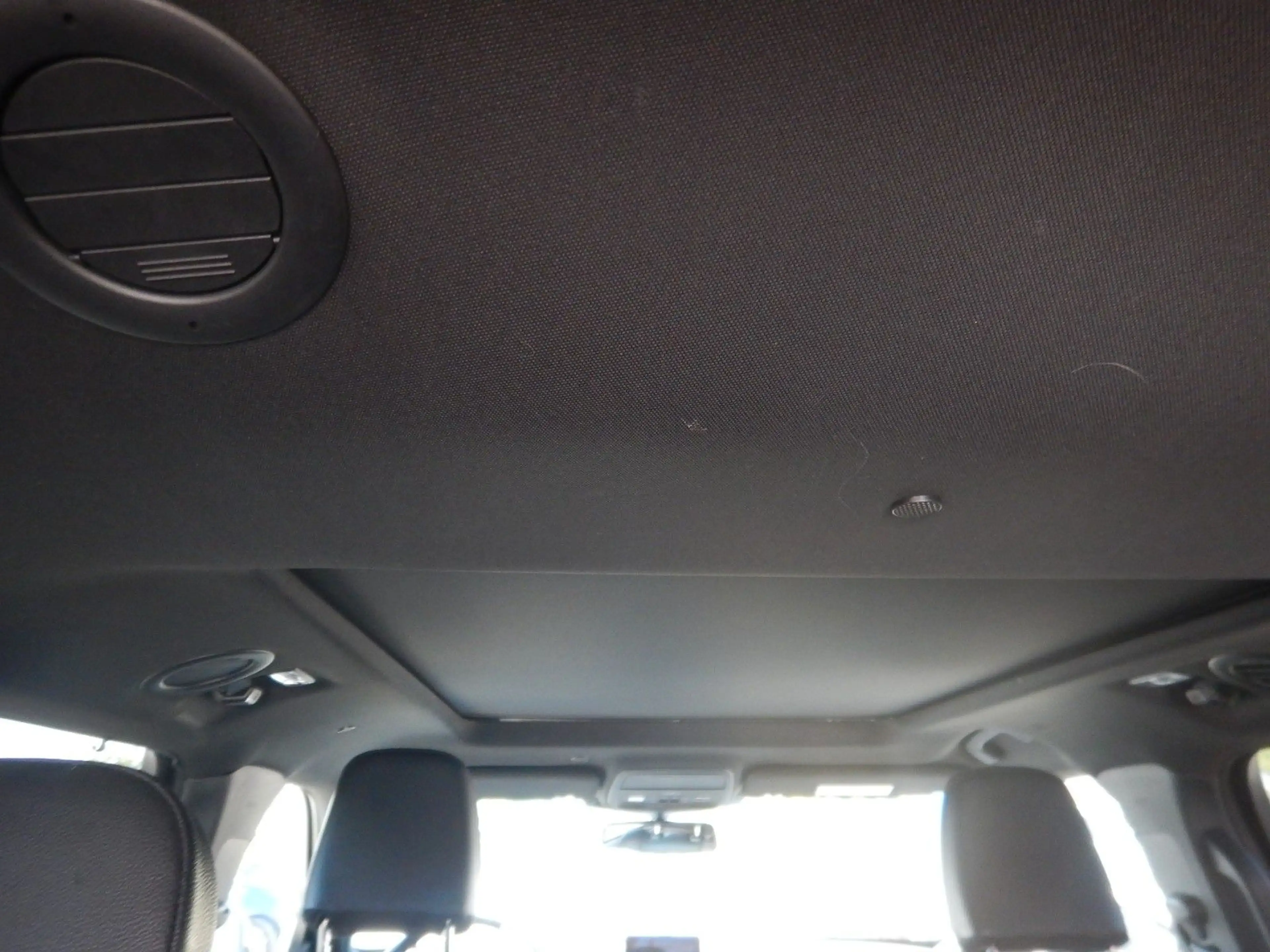 Ford Explorer ST-Line Plug-in-Hybrid 4x4 AHK PanoDach — photo 9