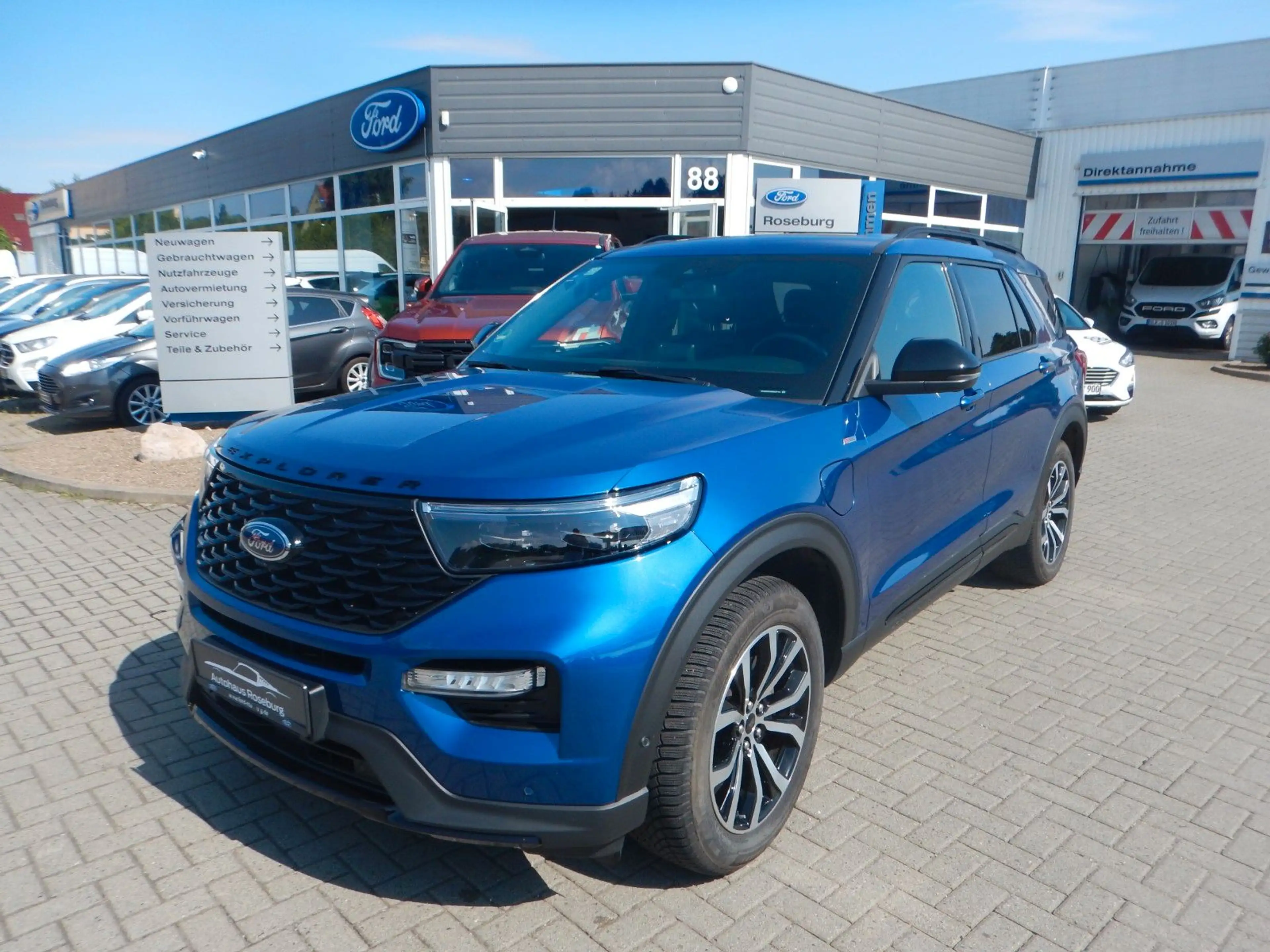 Ford Explorer ST-Line Plug-in-Hybrid 4x4 AHK PanoDach