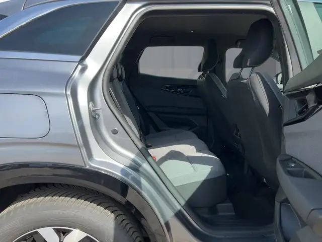 Renault Austral view 9