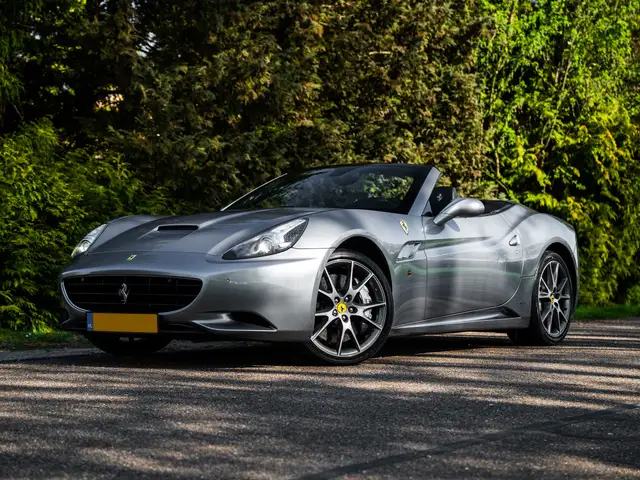 Ferrari California 4.3 V8 | 2 Eig | Dealer OH | Grigio Titanio