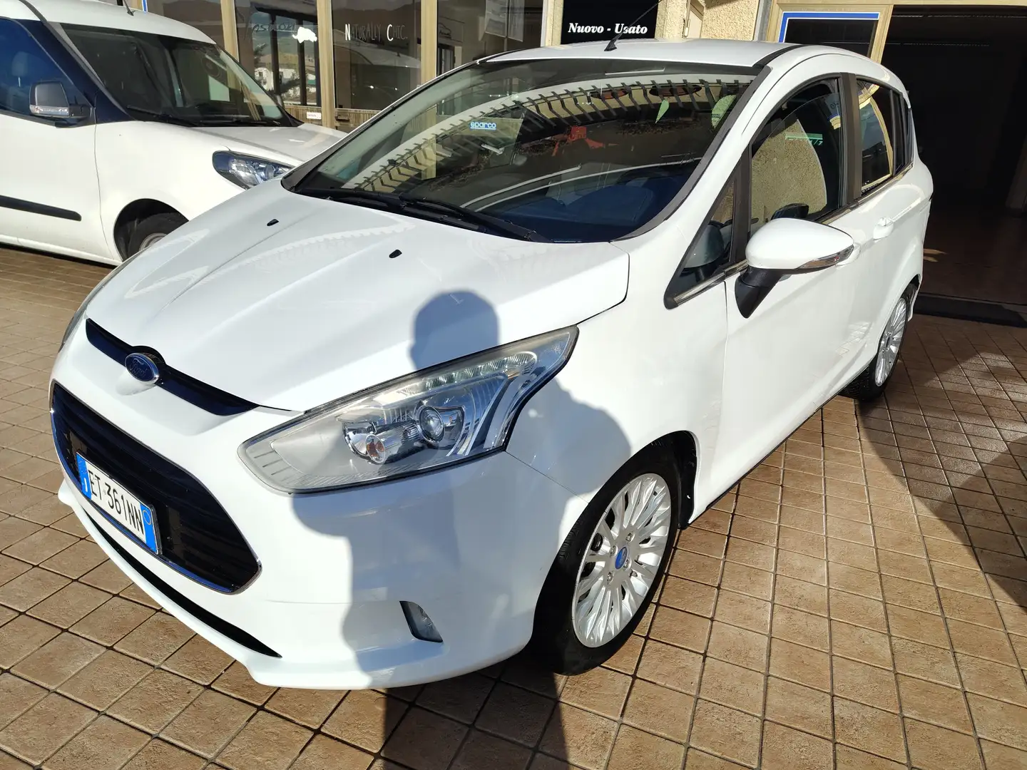 Ford B-Max B-Max 1.5 tdci Titanium 75cv Blanc - 1