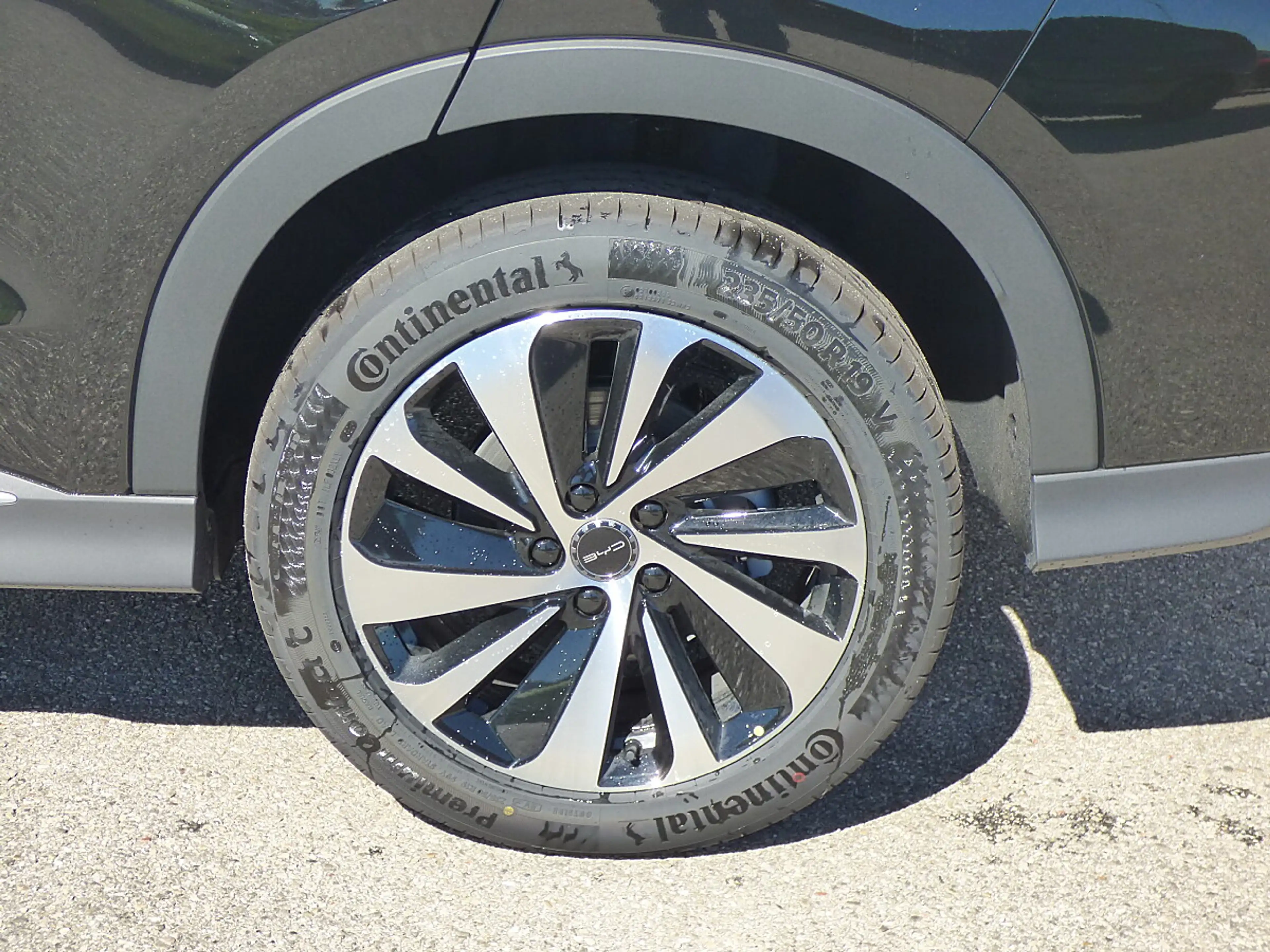 BYD Seal U DM-i PHEV 18,3kWh Boost Österreich Paket LAGER — photo 5