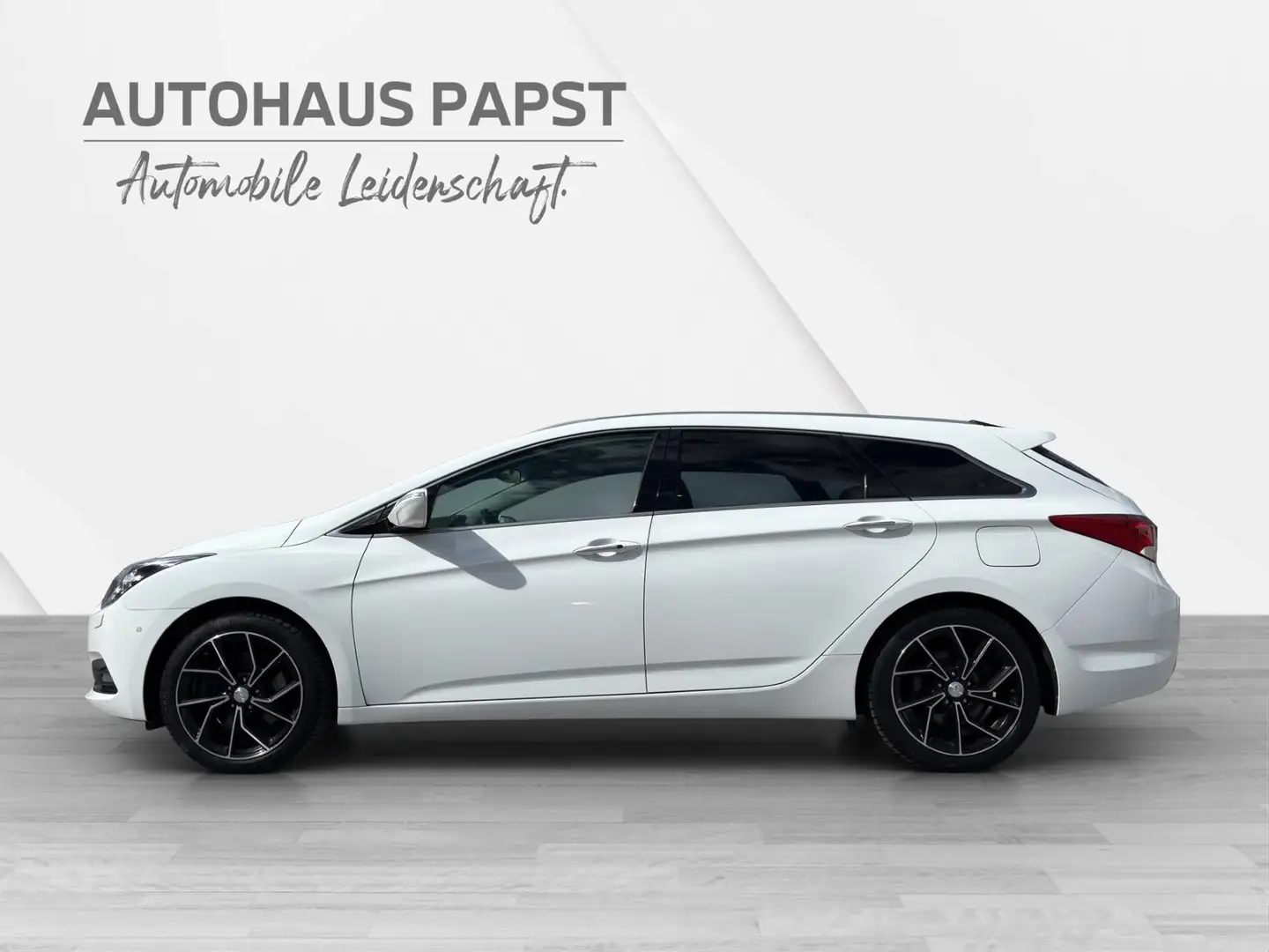 Hyundai i40 *** LEVEL 6 *** MEGA AUSSTATTUNG *** Automatik Weiß - 2